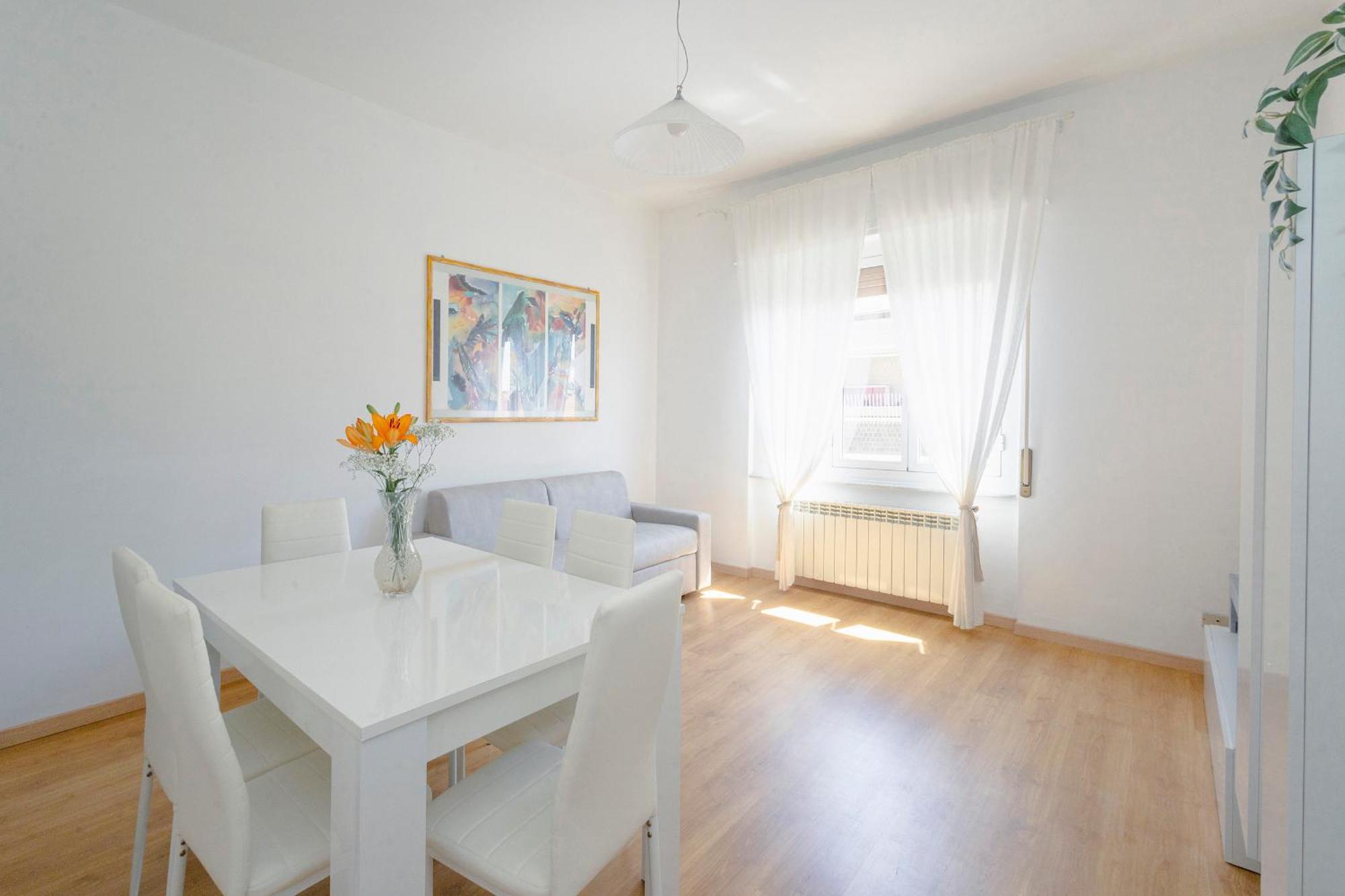 "L'Attico Bianco" City View 10 M A Piedi Dal Mare 萨沃纳 外观 照片