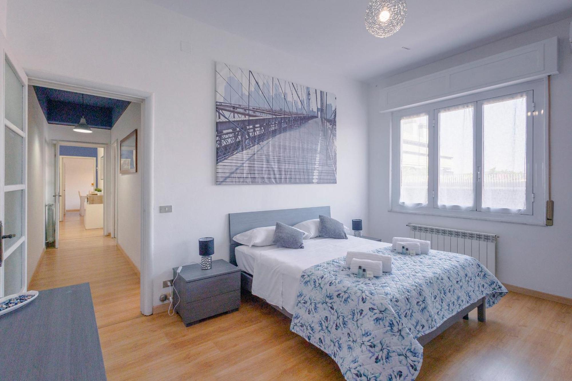 "L'Attico Bianco" City View 10 M A Piedi Dal Mare 萨沃纳 外观 照片